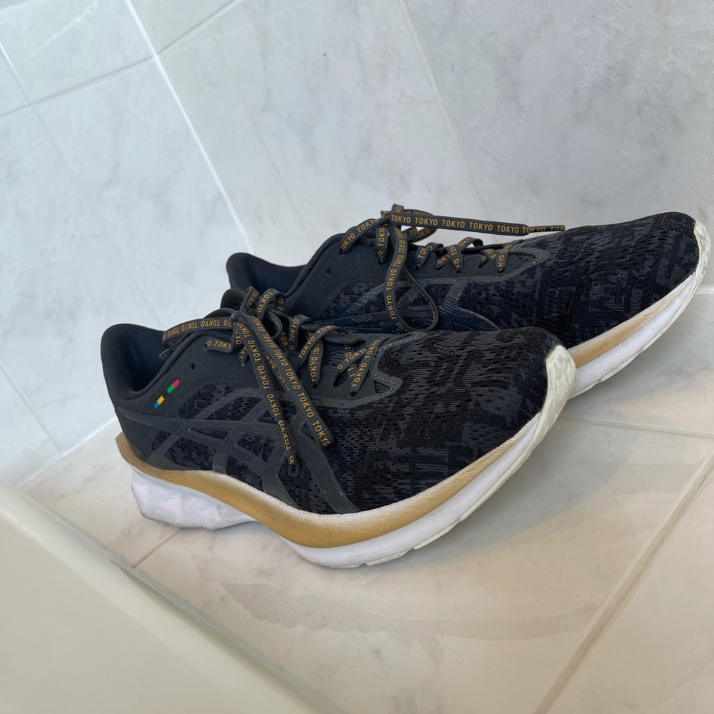 Grey ASICS Running Shoe